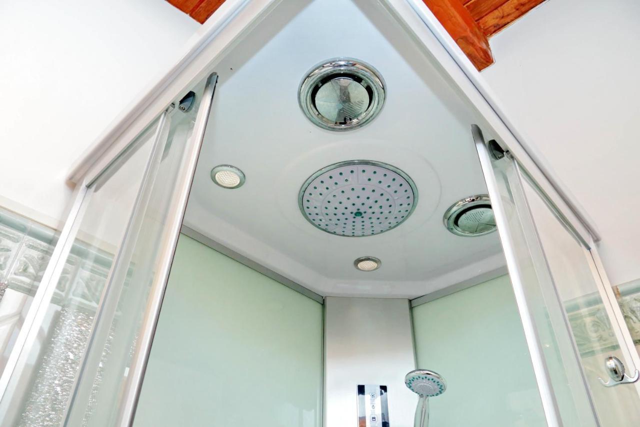 Luxury Domus Apartment Rome Exterior photo